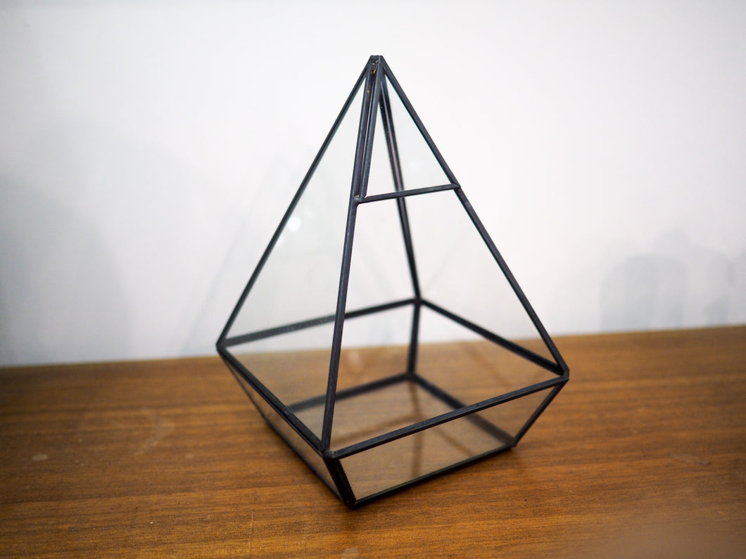Pyramid Geometric Jar